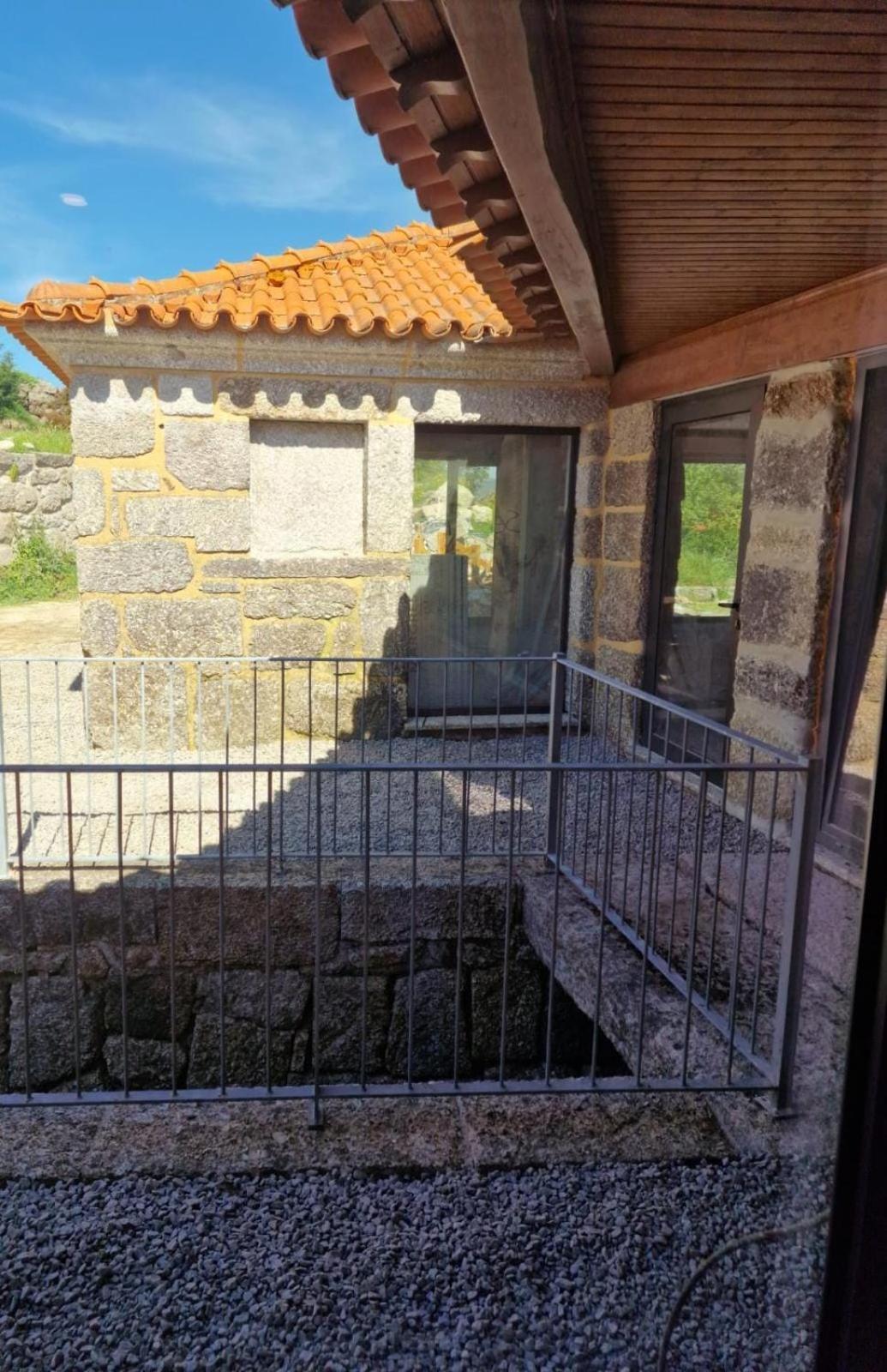Вілла Botica House Повуа-де-Ланнюзу Екстер'єр фото